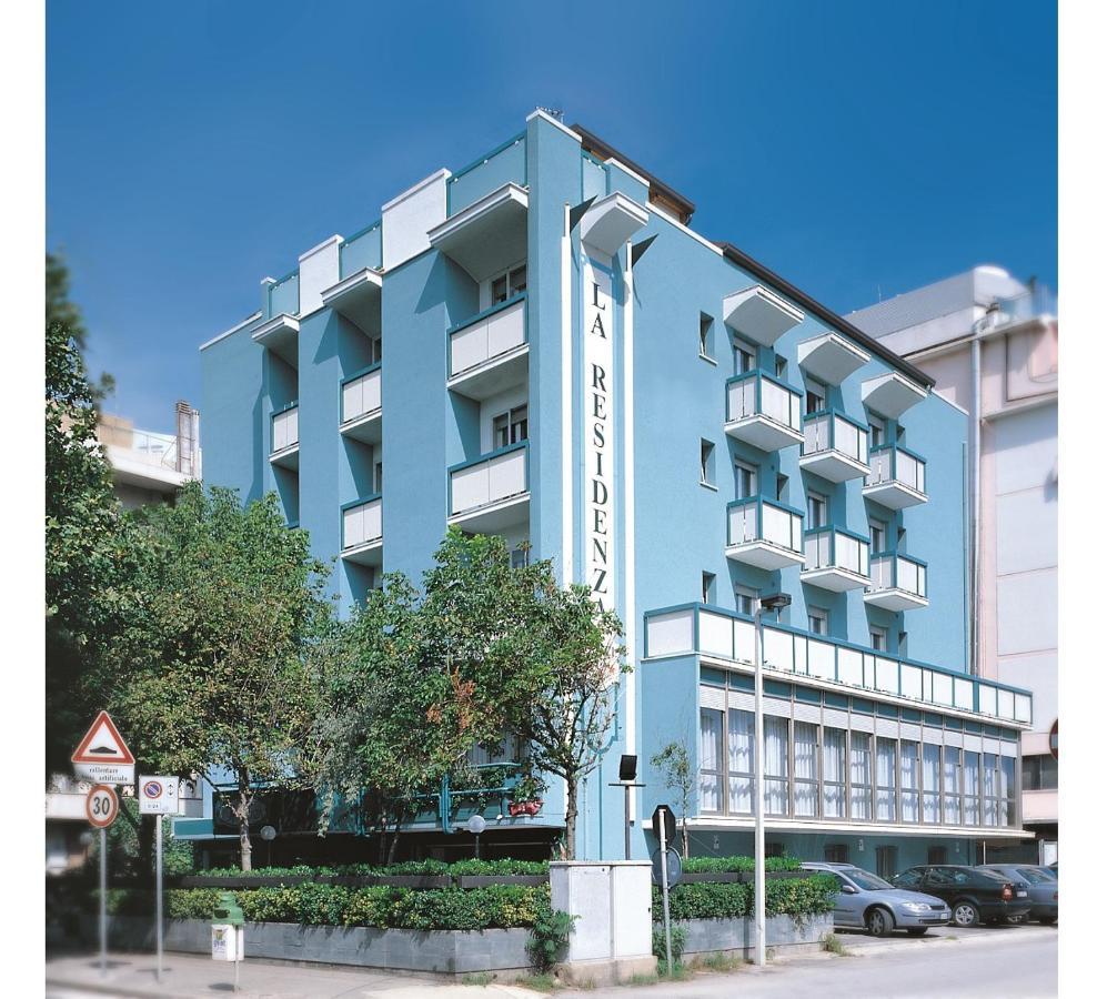 Hotel La Residenza Riccione Bagian luar foto